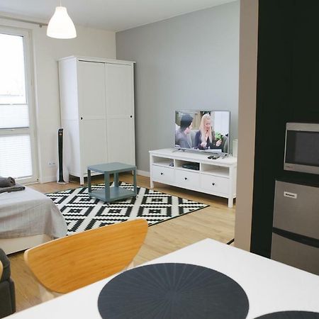 Apartament Warsaw Concierge Wola Expo Zewnętrze zdjęcie